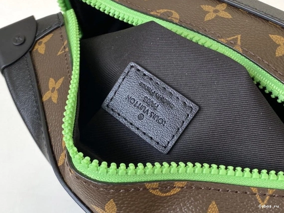 TRUNK VUITTON LOUIS SOFT 0727
